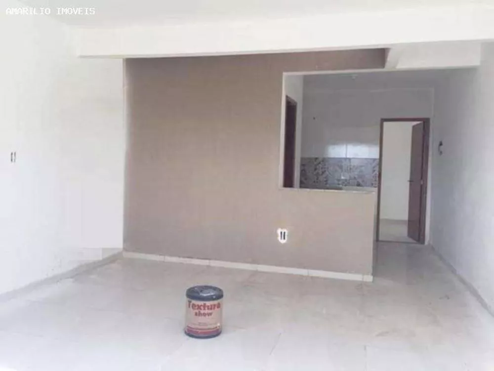 Casa à venda com 2 quartos, 150m² - Foto 6