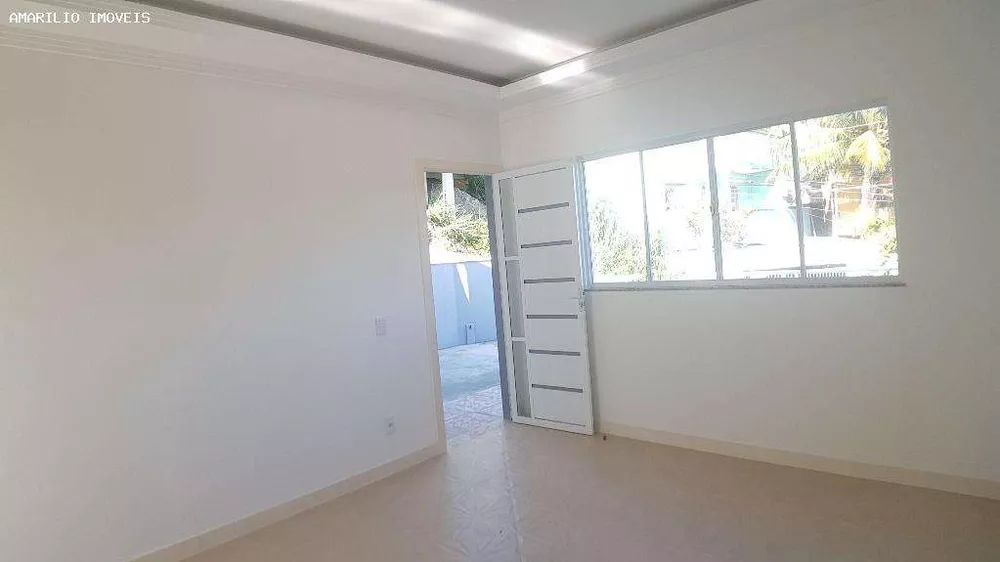 Casa à venda com 2 quartos, 247m² - Foto 3