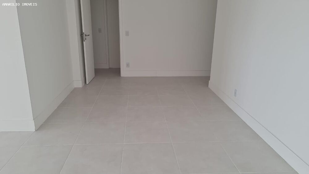 Apartamento à venda com 4 quartos - Foto 1