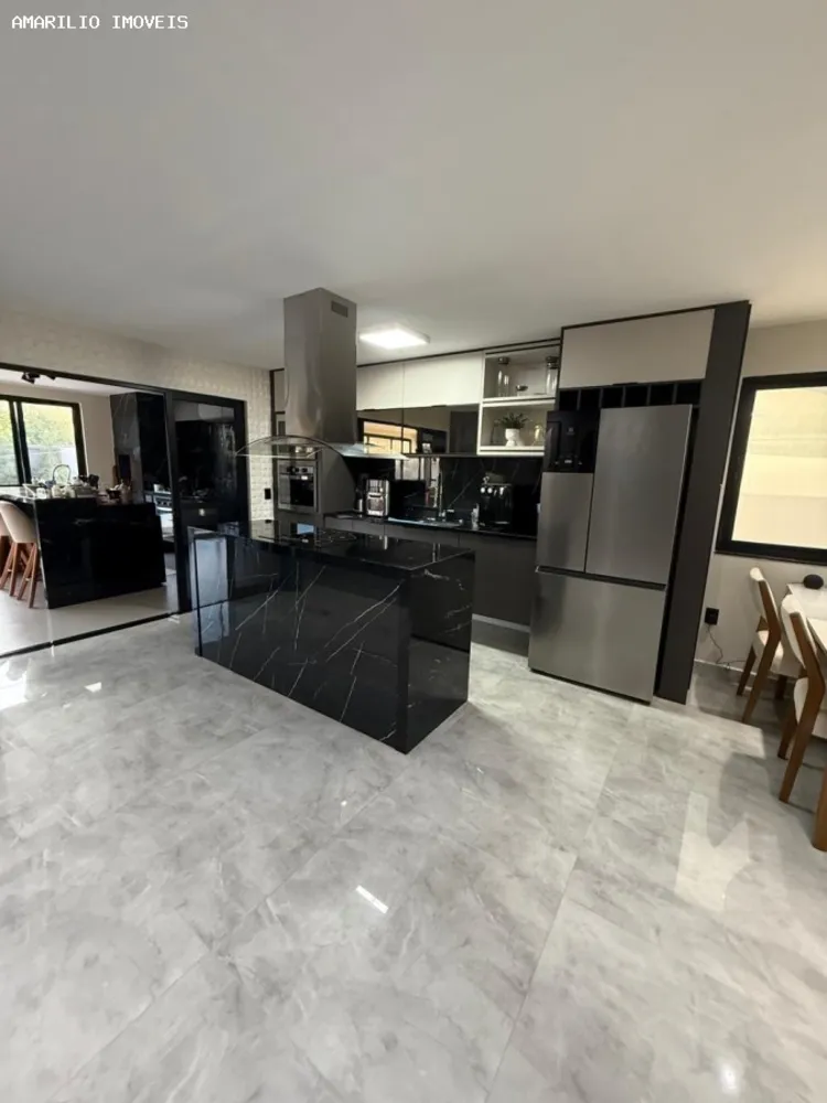 Casa, 4 quartos, 298 m² - Foto 38