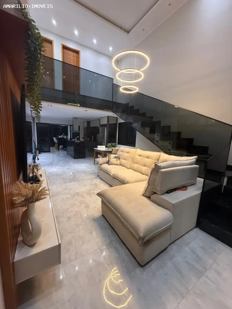 Casa, 4 quartos, 298 m² - Foto 2