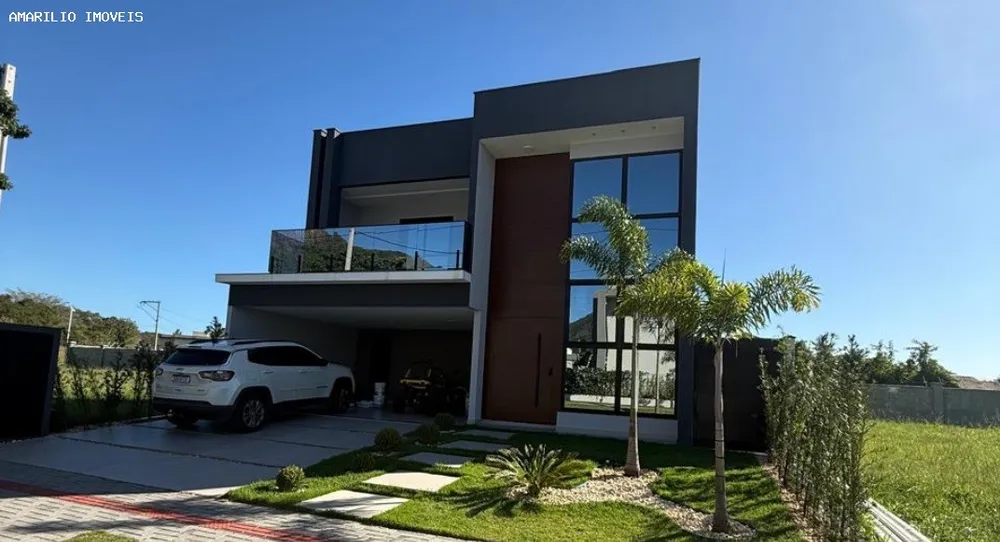 Casa, 4 quartos, 298 m² - Foto 1