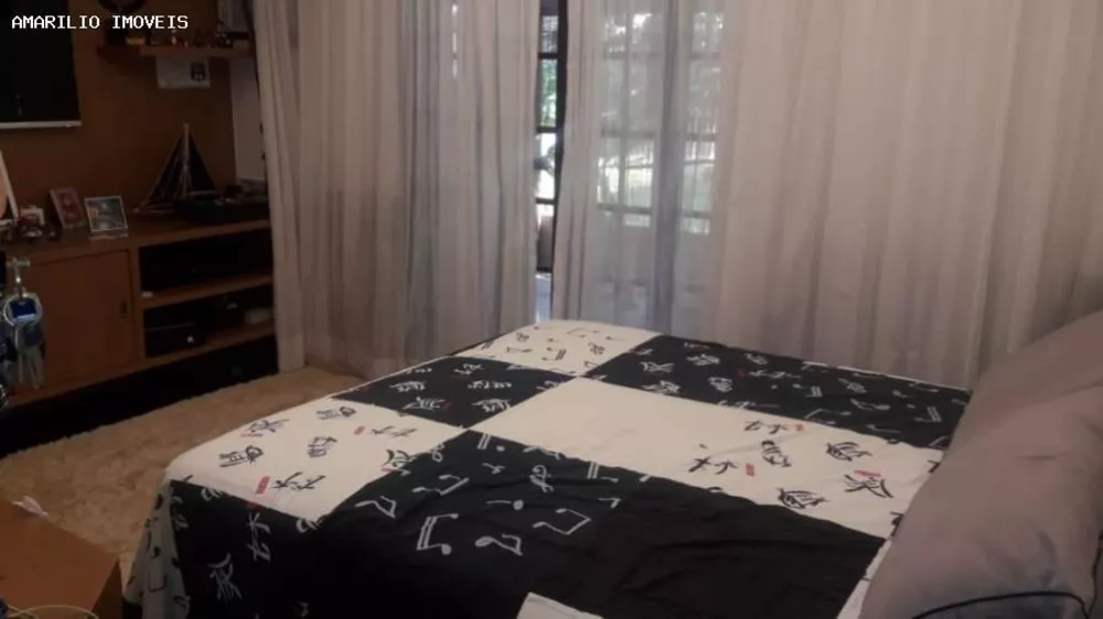 Casa, 6 quartos, 250 m² - Foto 7