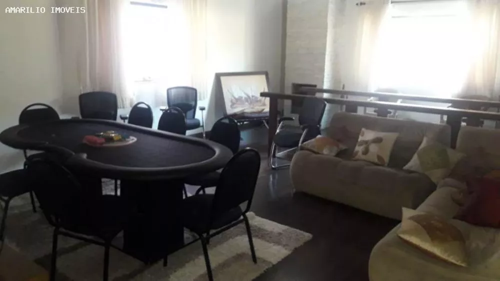 Casa, 6 quartos, 250 m² - Foto 21