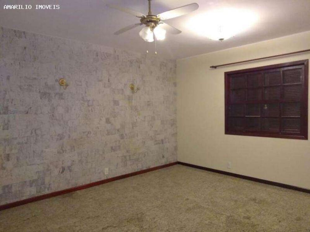 Casa, 3 quartos, 180 m² - Foto 2
