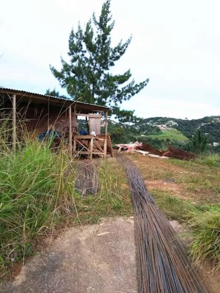 Terreno à venda, 1600m² - Foto 1