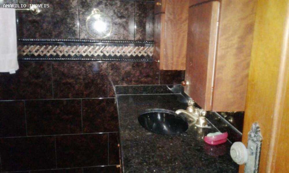 Casa, 4 quartos, 360 m² - Foto 9