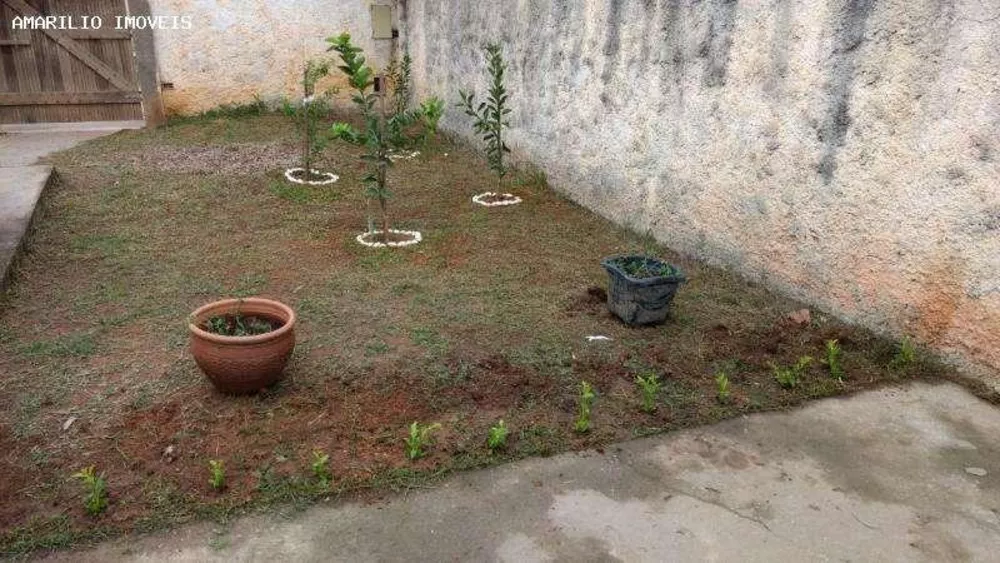 Casa, 2 quartos, 76 m² - Foto 1