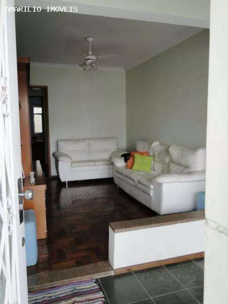 Casa, 6 quartos, 250 m² - Foto 7