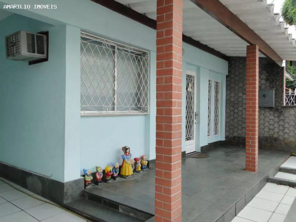 Casa, 6 quartos, 250 m² - Foto 2