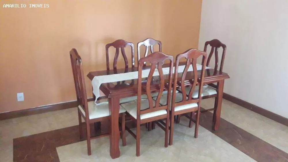 Casa, 4 quartos, 254 m² - Foto 3