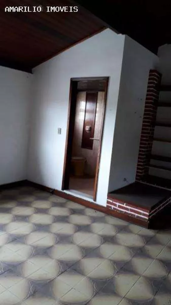 Casa, 4 quartos, 280 m² - Foto 2