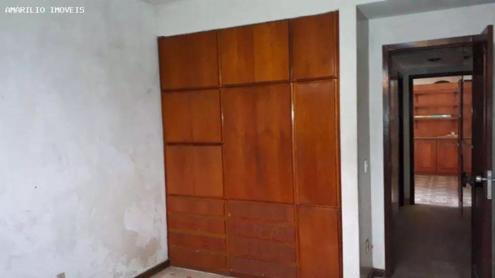 Casa, 4 quartos, 280 m² - Foto 9
