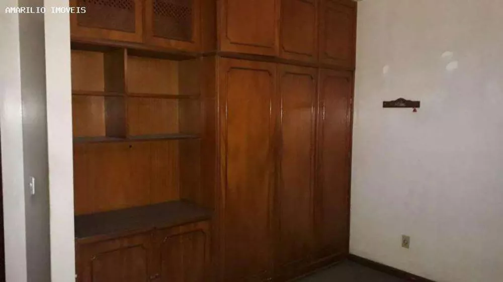 Casa, 4 quartos, 280 m² - Foto 22