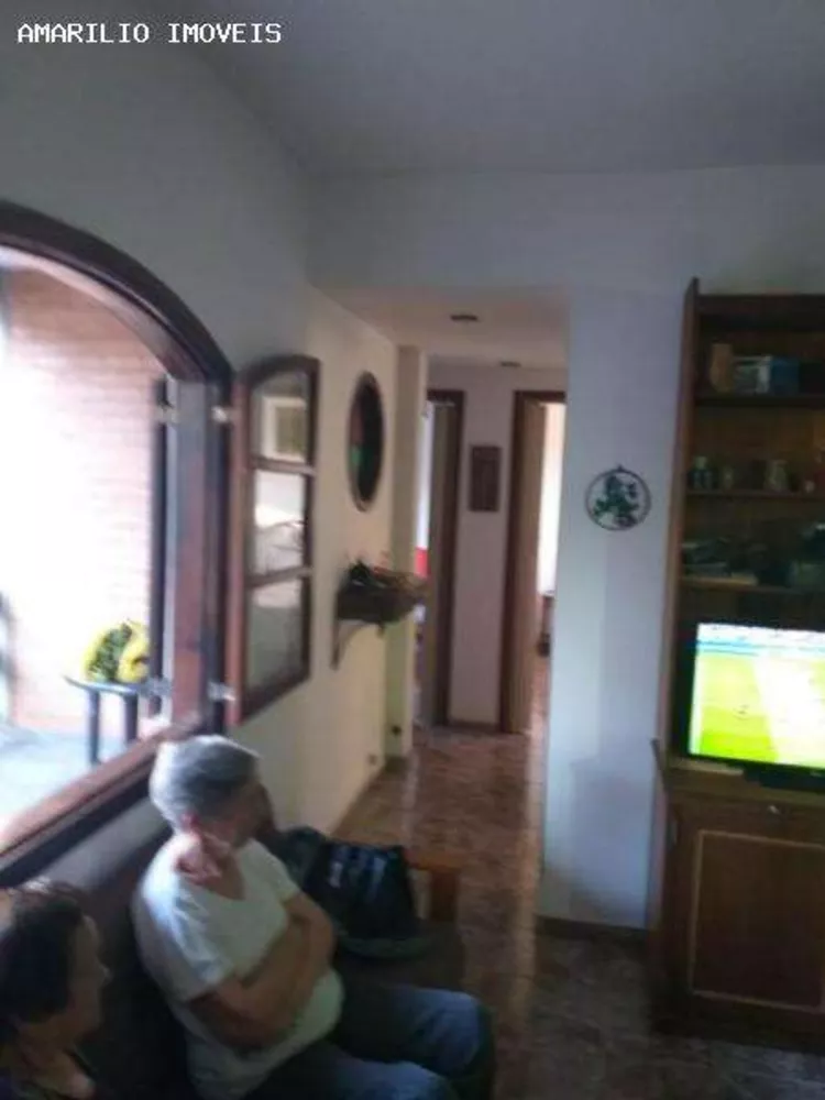 Casa, 2 quartos, 230 m² - Foto 7