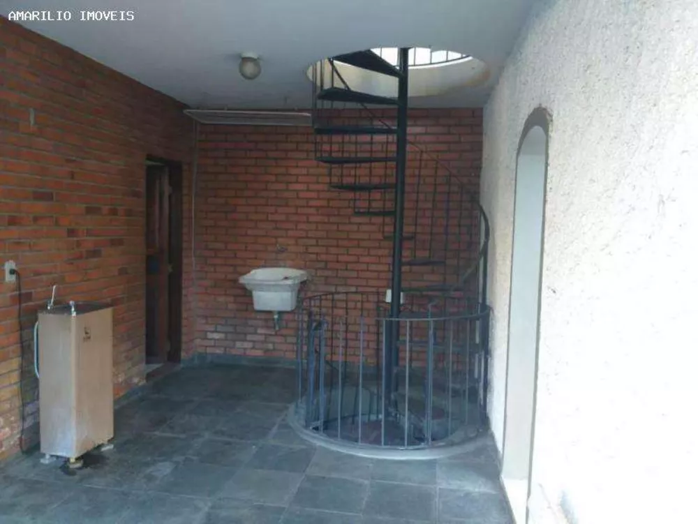 Casa, 2 quartos, 230 m² - Foto 17