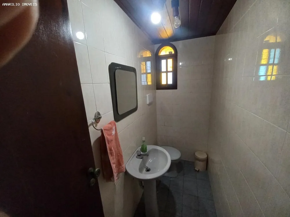 Casa, 3 quartos, 200 m² - Foto 9
