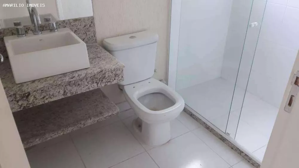 Casa, 4 quartos, 240 m² - Foto 12