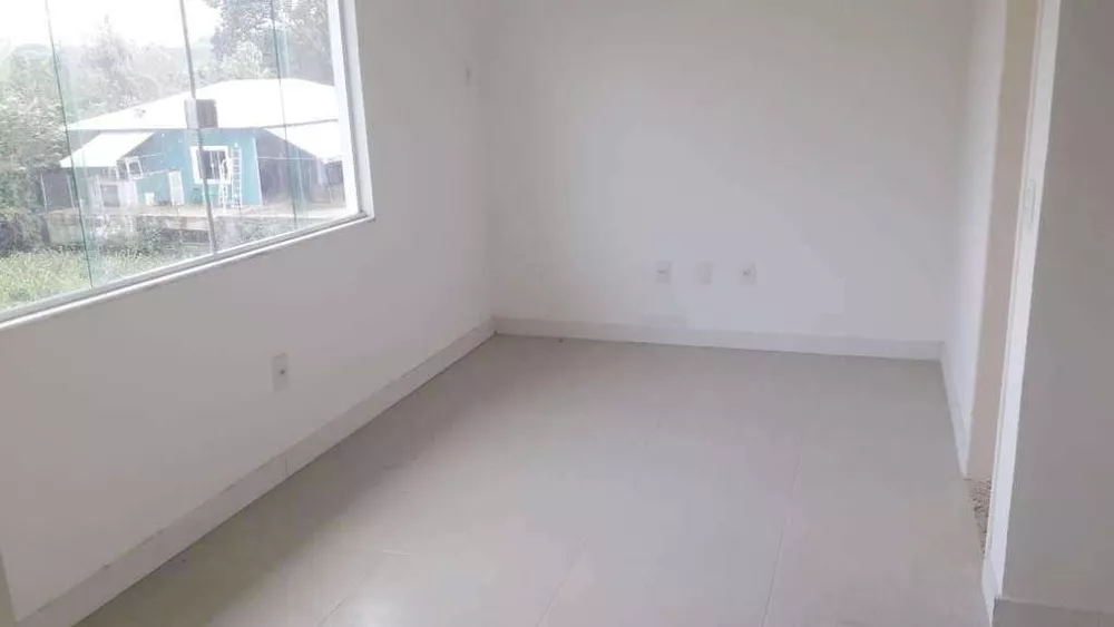 Casa, 4 quartos, 240 m² - Foto 13