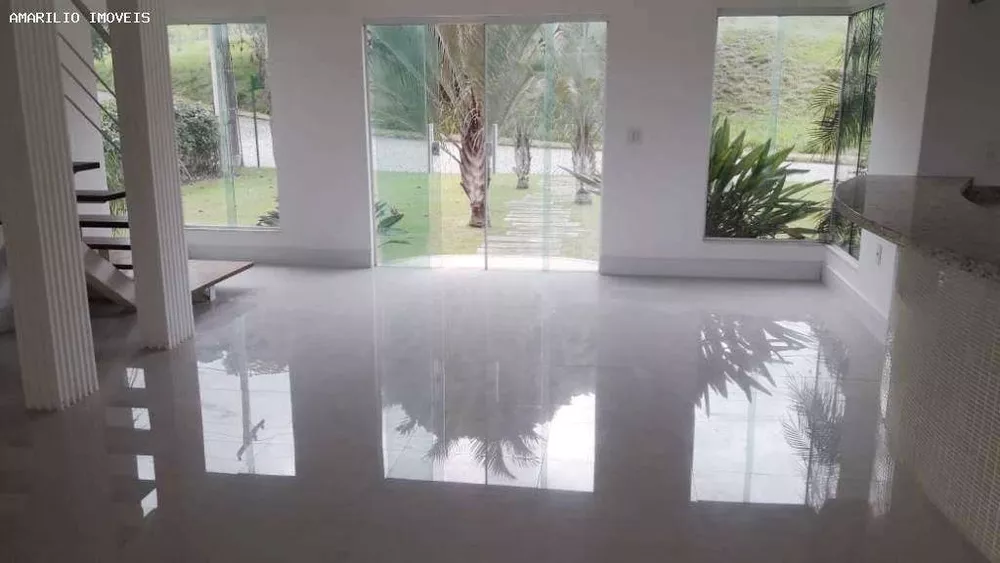 Casa, 4 quartos, 240 m² - Foto 25