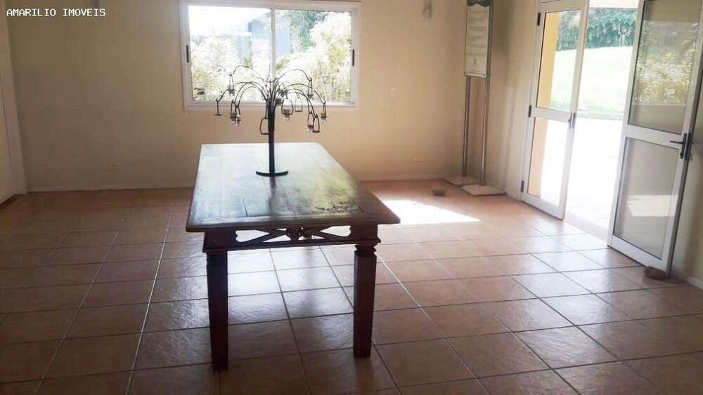 Casa, 4 quartos, 240 m² - Foto 27