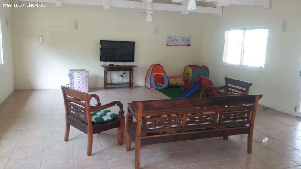 Casa, 4 quartos, 240 m² - Foto 29