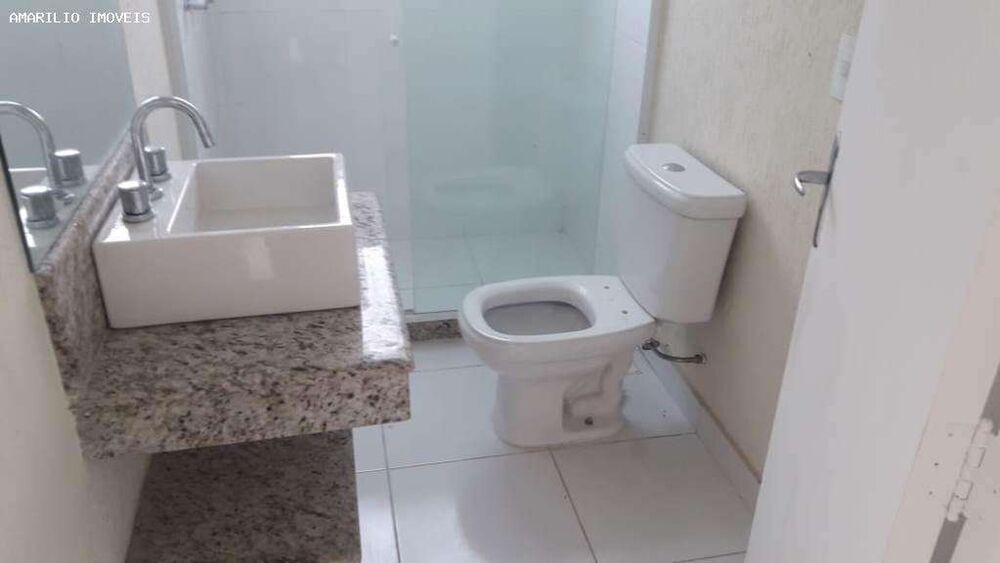 Casa, 4 quartos, 240 m² - Foto 8