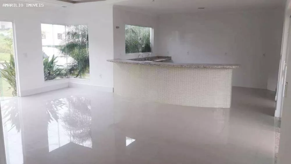 Casa, 4 quartos, 240 m² - Foto 20