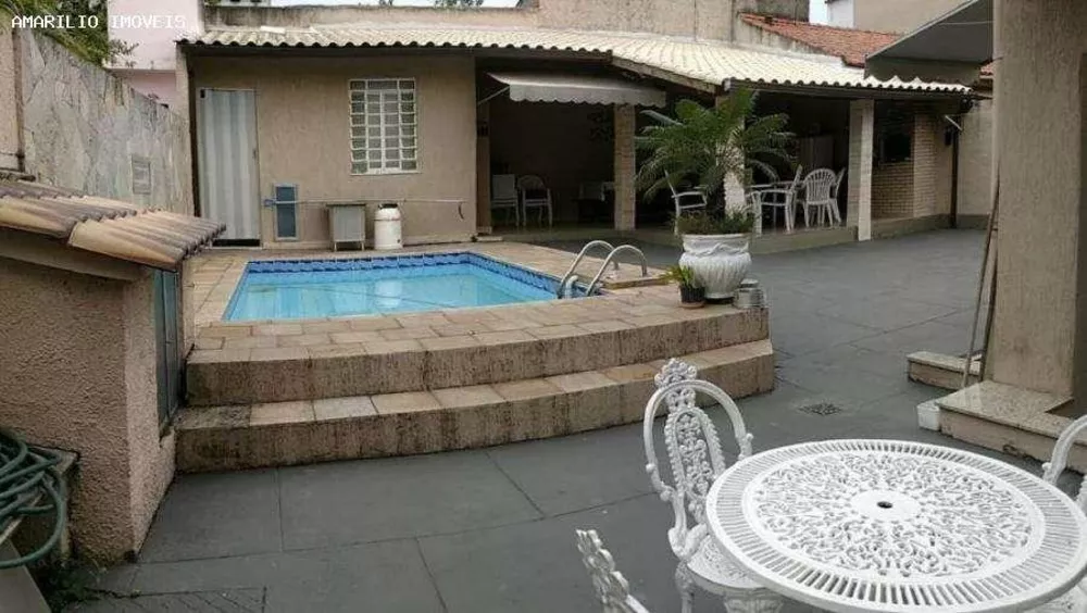 Casa, 3 quartos, 140 m² - Foto 2