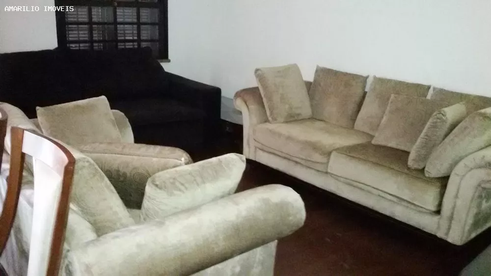 Casa, 4 quartos, 166 m² - Foto 3