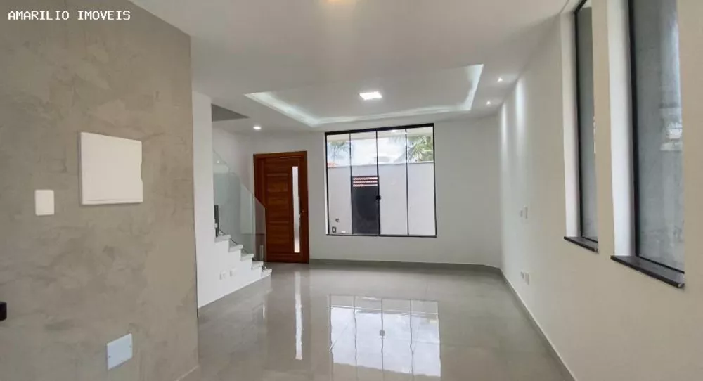 Casa à venda com 3 quartos, 180m² - Foto 4