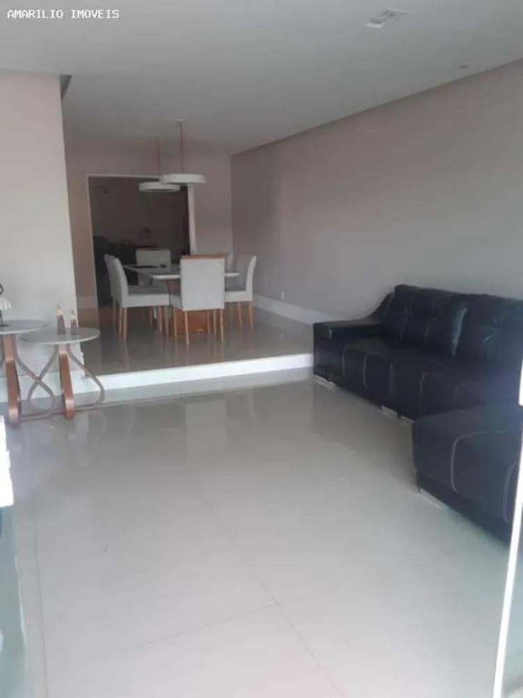 Casa, 3 quartos, 202 m² - Foto 4