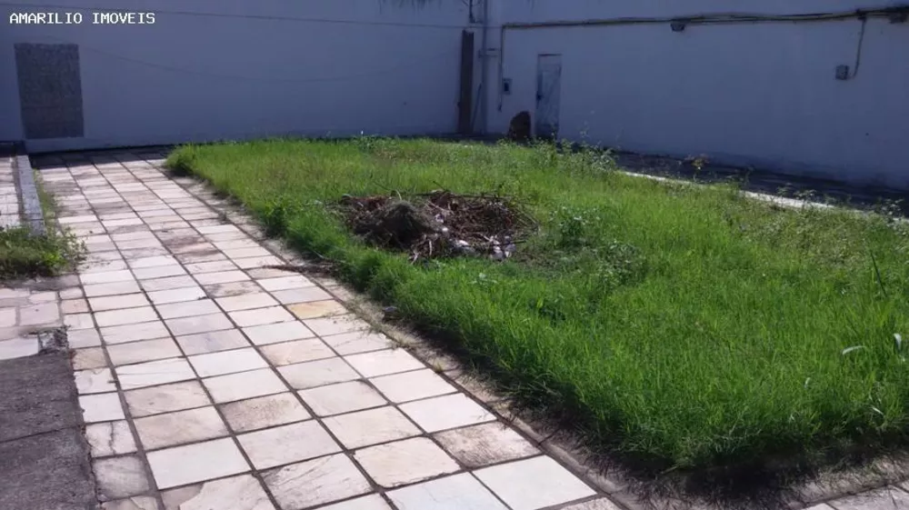 Casa, 4 quartos, 600 m² - Foto 1