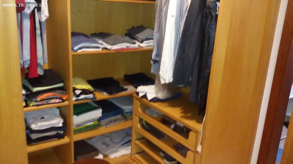 Casa, 3 quartos, 249 m² - Foto 17