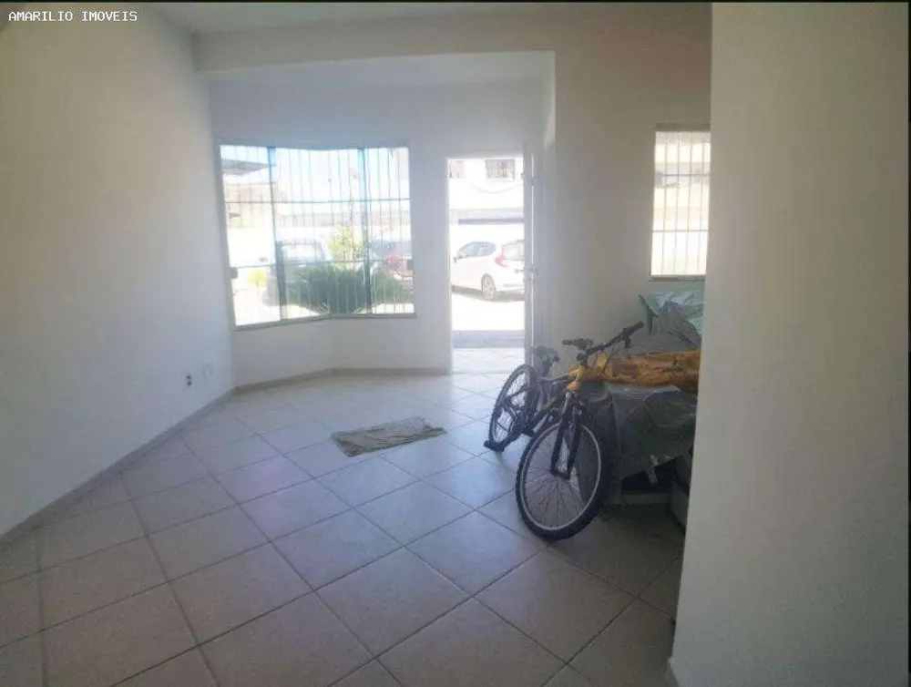 Casa, 3 quartos, 102 m² - Foto 2