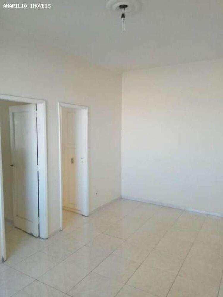 Apartamento à venda com 3 quartos - Foto 3