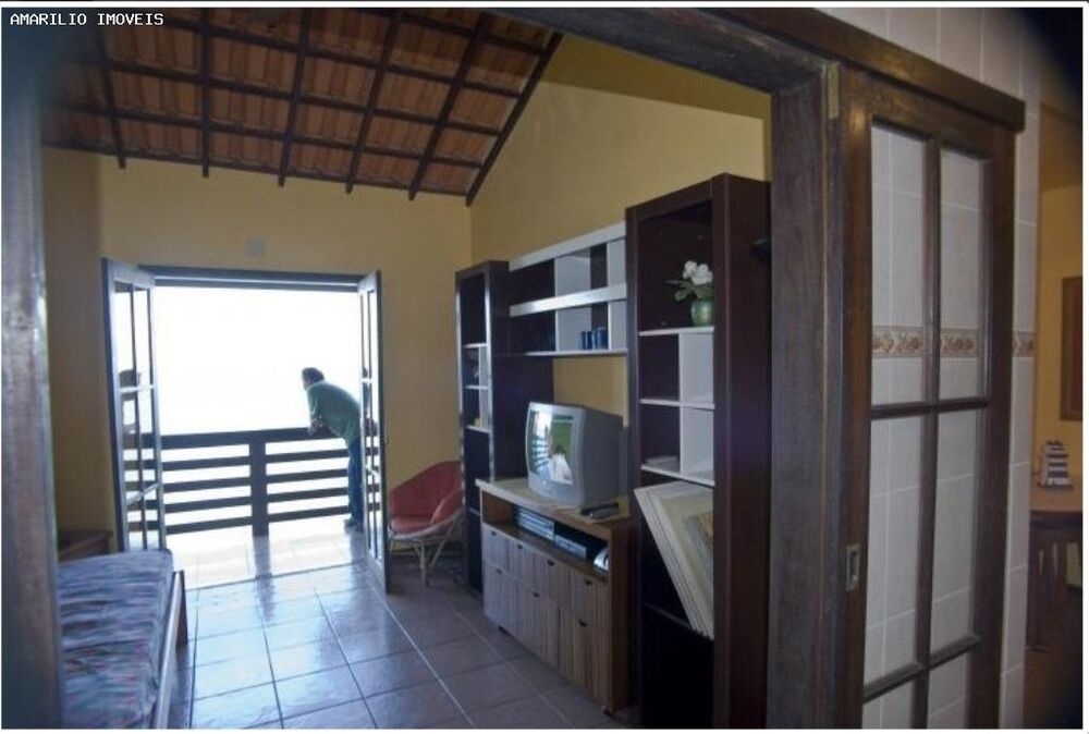 Casa à venda com 5 quartos, 25000m² - Foto 1