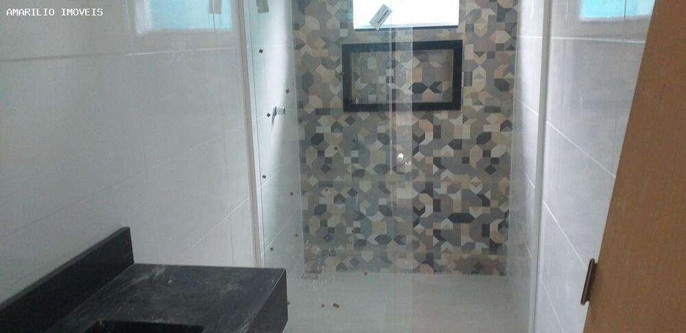 Casa à venda com 3 quartos, 480m² - Foto 3