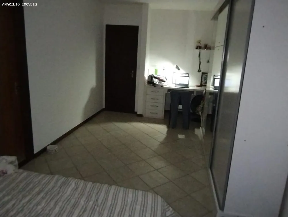 Casa, 4 quartos, 250 m² - Foto 2