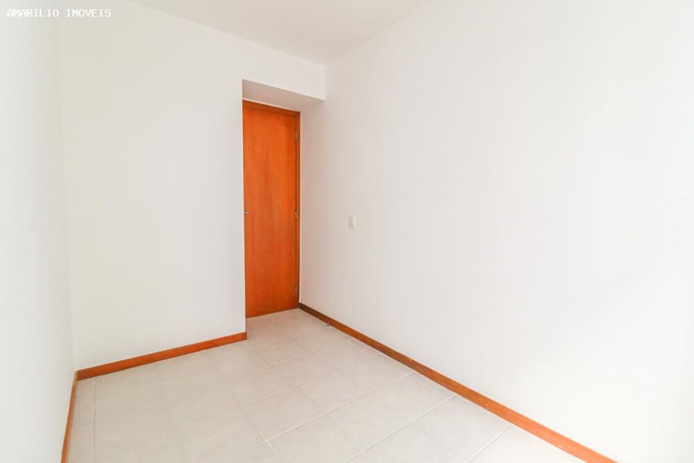 Apartamento à venda com 3 quartos, 82m² - Foto 3
