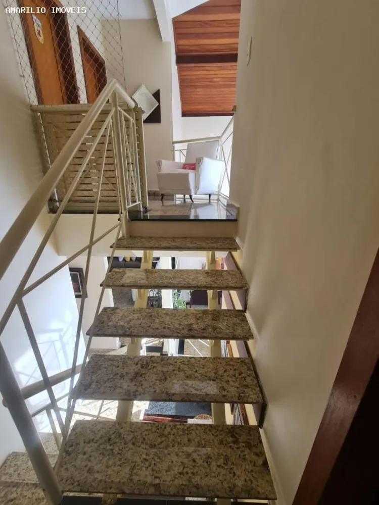 Casa, 3 quartos, 250 m² - Foto 18