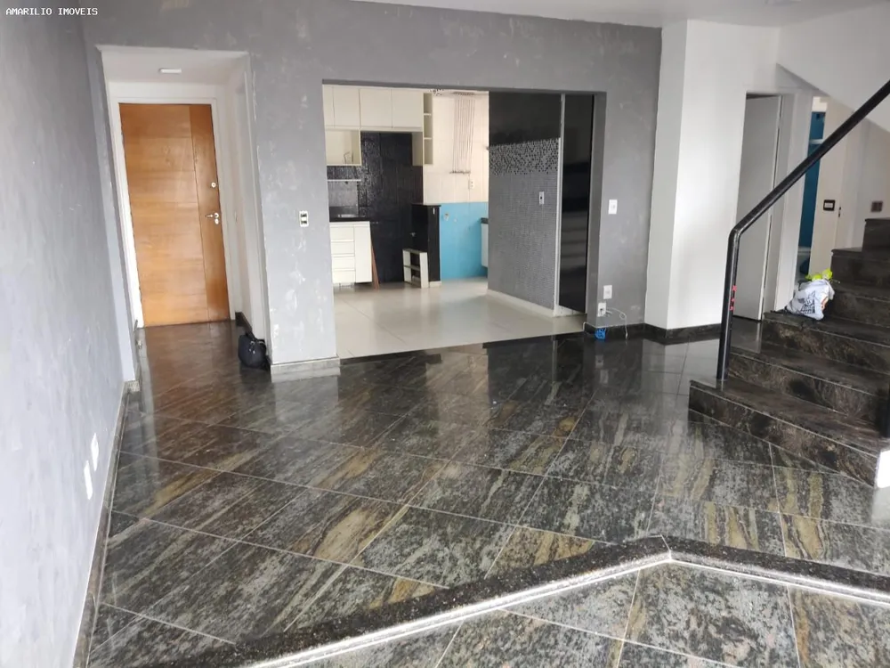 Cobertura, 3 quartos, 190 m² - Foto 1