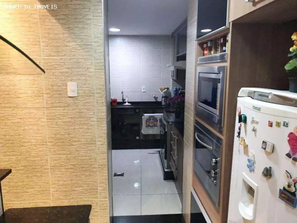 Casa à venda com 2 quartos, 230m² - Foto 7