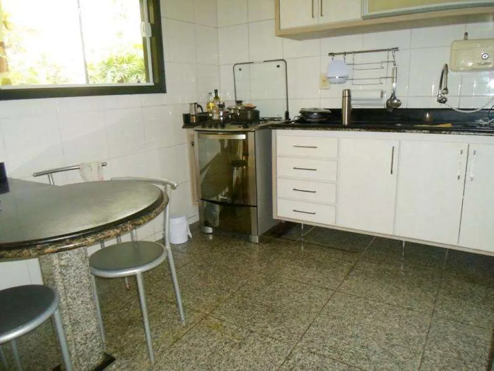 Casa, 3 quartos, 288 m² - Foto 9