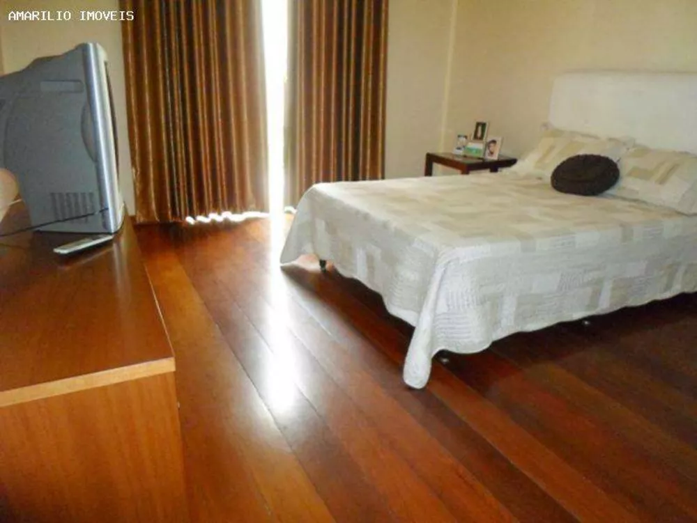Casa, 3 quartos, 288 m² - Foto 28
