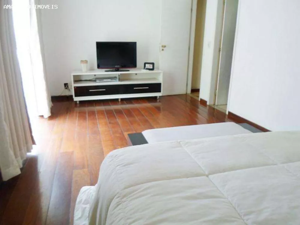 Casa, 3 quartos, 288 m² - Foto 20