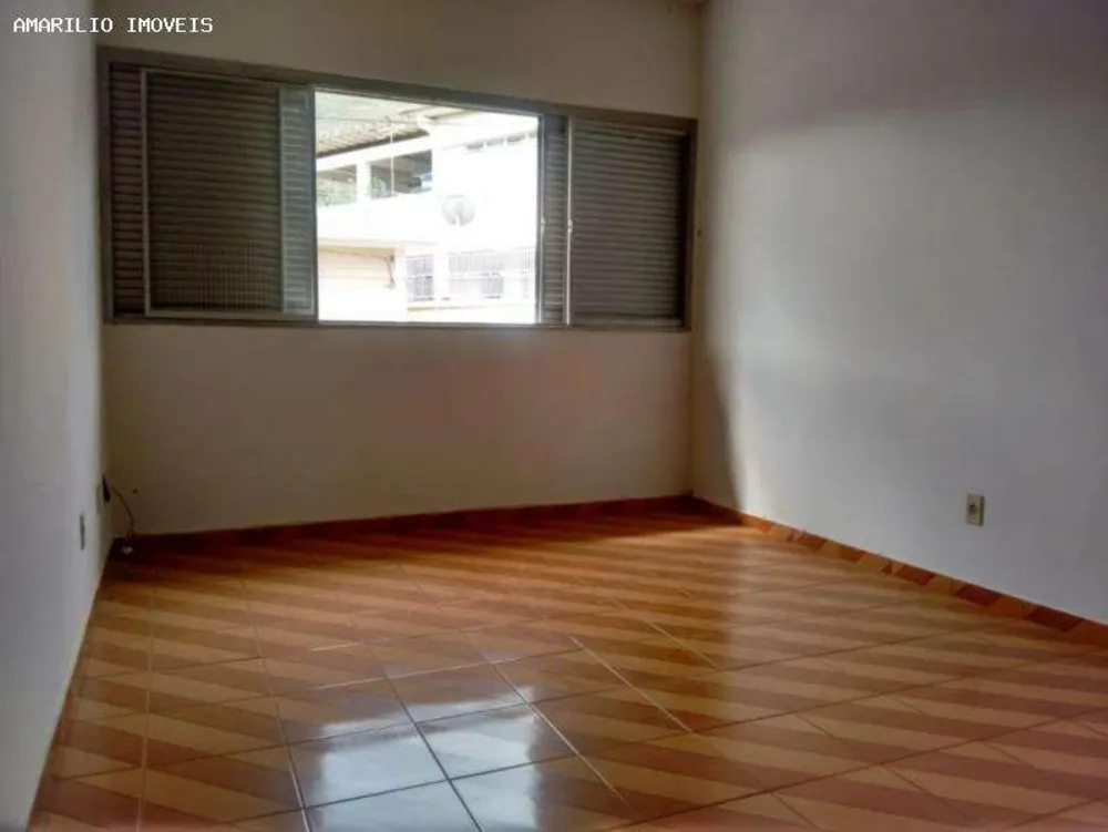 Casa, 2 quartos, 153 m² - Foto 3
