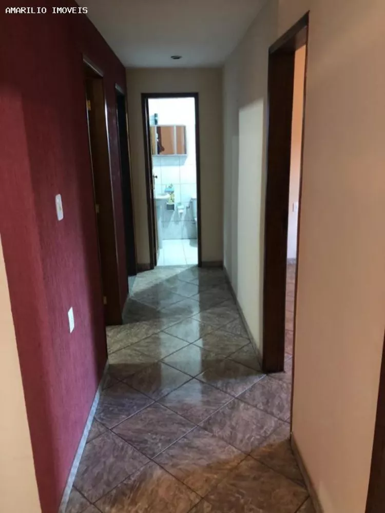 Casa à venda com 5 quartos, 600m² - Foto 5