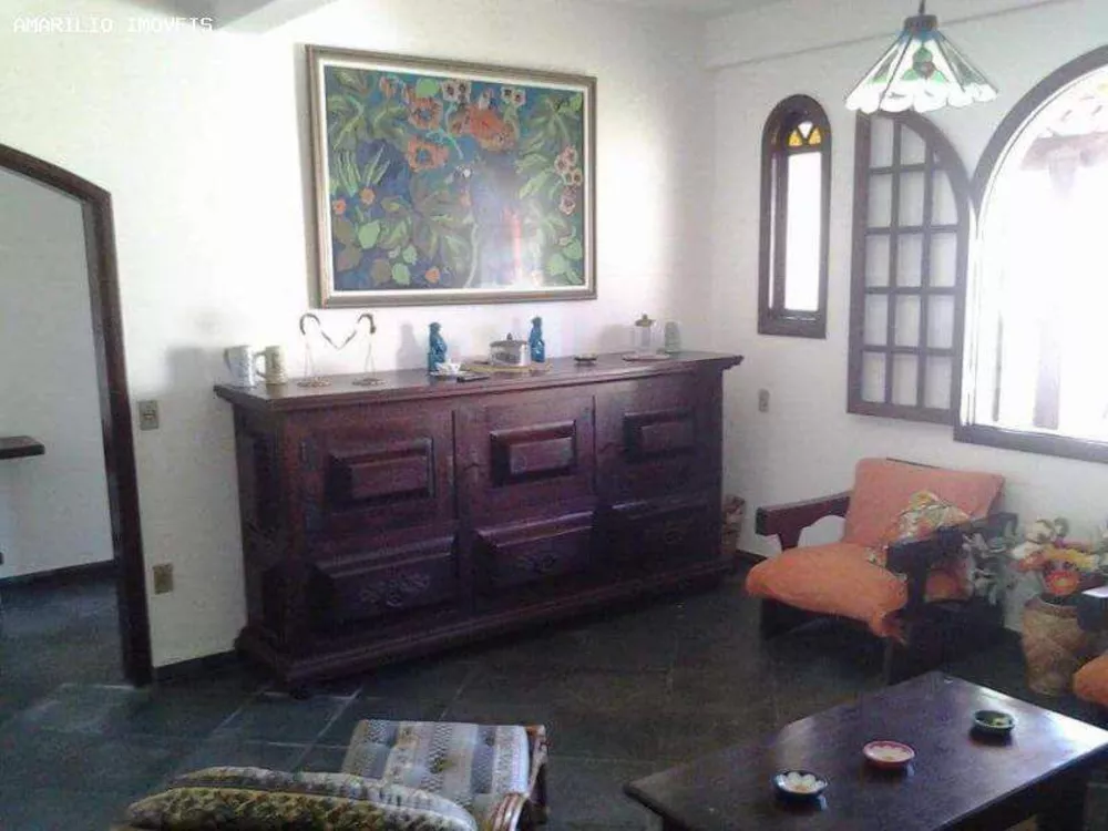 Casa, 3 quartos, 212 m² - Foto 4