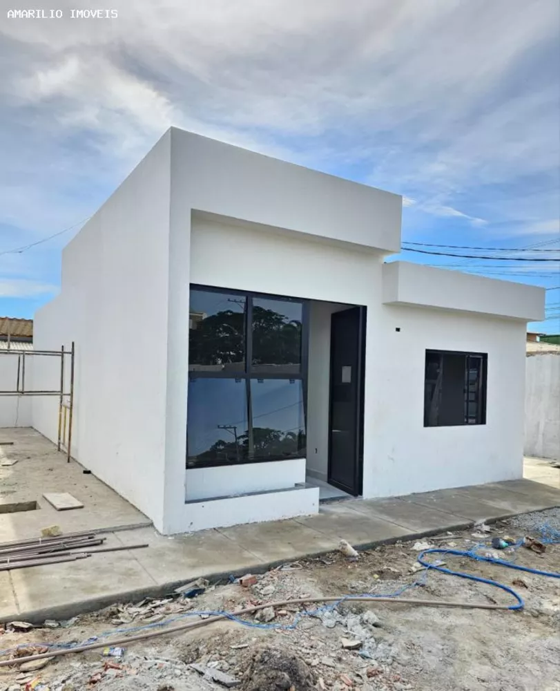 Casa à venda com 2 quartos, 180m² - Foto 1